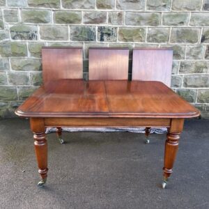 Antique Mahogany Wind-out 10ft Extending Dining Table