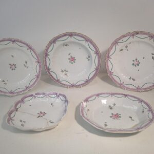 Five Georgian Chelsea Plates & Bowls - 1750/1760s