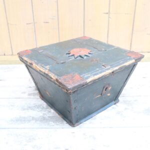 Swedish Folk Art Sun Burst, Blue Paint Jämtland Region Table Box c.1800