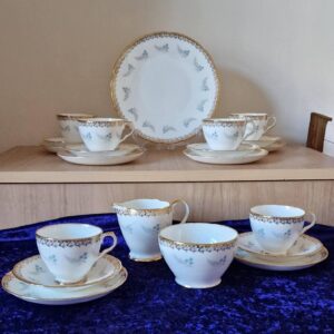 Vintage Old Royal English Bone China Trio Teacups Set