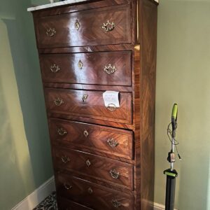 Walnut Chest of 6 Drawers